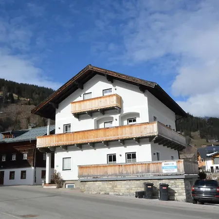 Διαμέρισμα Leni 4 *